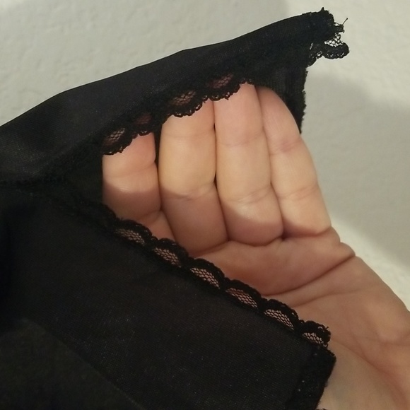 Black Slip - Picture 3 of 5